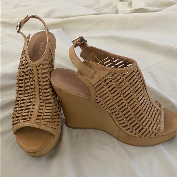 Madden Girl tan open toe wedges - Picture 2 of 5